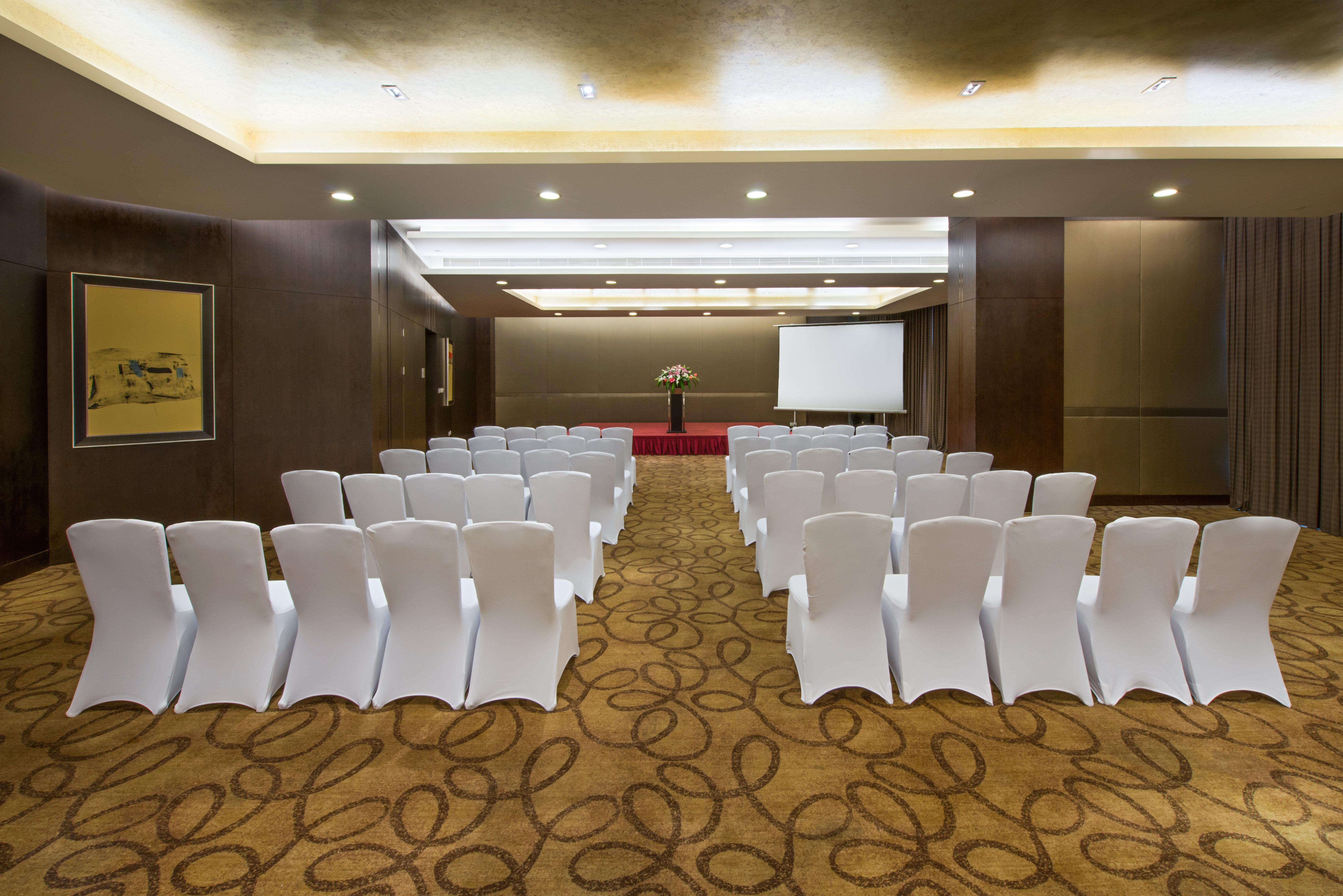 Crowne Plaza Shanghai Xiayang Lake By Ihg Qingpu Eksteriør billede